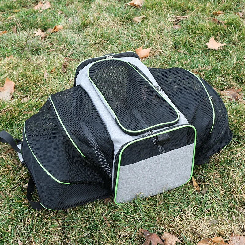 FlexiTravel - Soft- Sided Expandable Carrier